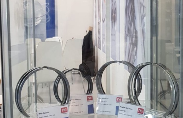 03d73952-84c1-4454-8145-1660b734fa37